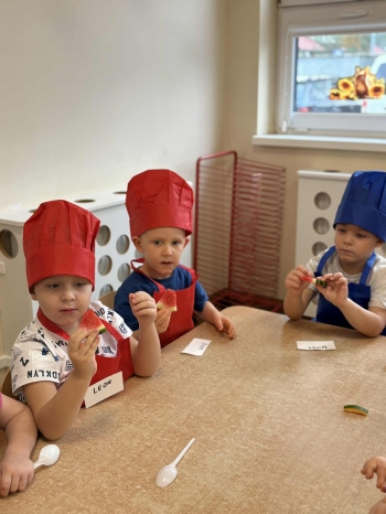 fbff1e1b-a918-484c-a038-0684ff2d853e