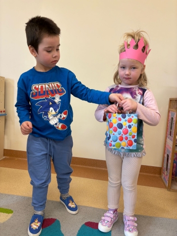 6e922633-c213-4c46-ae7b-9ec6a15d8e02