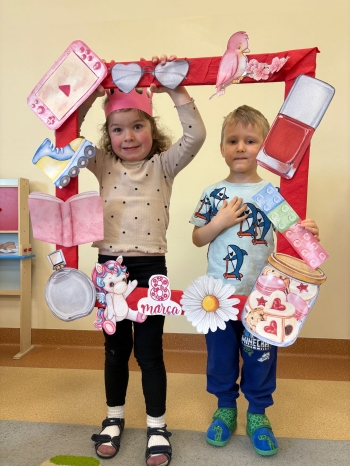 291c9db3-6e0e-46ce-aabc-efa51eb6377c-1