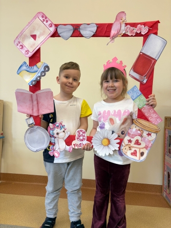 e8739b45-0807-4a0f-8ffd-0cc4daf04344-1