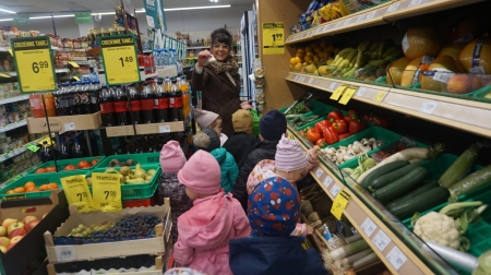 Wyjście do sklepu - Krasnoludki